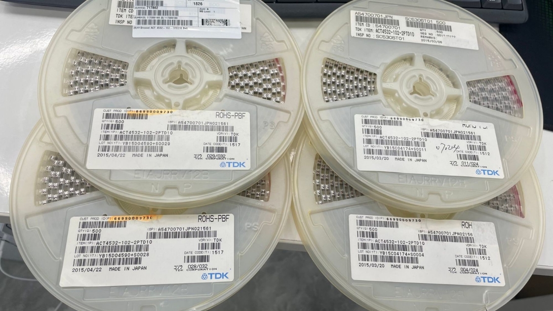 ACT4532-102-2PTD10   ชิปวงจรรวม SMD IC ยี่ห้อใหม่เดิมยังไม่ได้ใช้