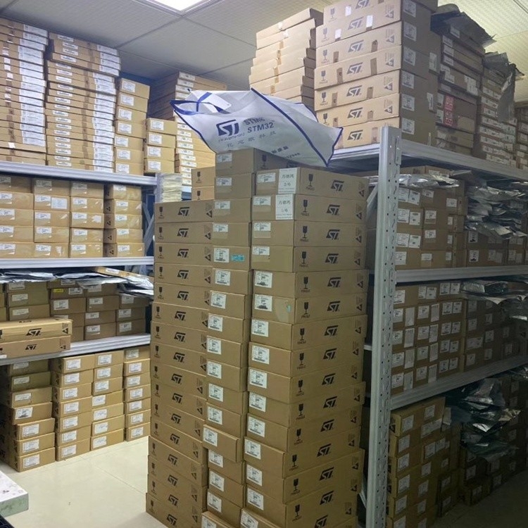 Chuangyunxinyuan ใหม่ Original L78L05 ชิป IC One-stop ส่วนประกอบอิเล็กทรอนิกส์ BOM List Matching Service L78L05ACD13TR