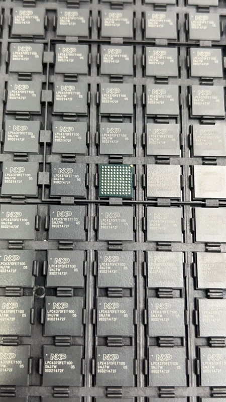 LPC4370FET100 100-TFBGA ชิปวงจรรวมไมโครคอนโทรลเลอร์ IC ยี่ห้อใหม่เดิมยังไม่ได้ใช้